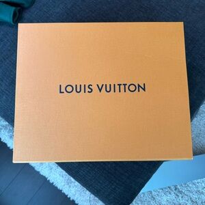 Louis Vuitton Magnetic Flip Tox Box with Dust Bag Authentic Oversized